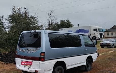 Mitsubishi Delica III, 1988 год, 850 000 рублей, 7 фотография
