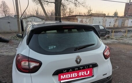 Renault Kaptur I рестайлинг, 2017 год, 1 800 000 рублей, 4 фотография