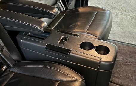 Mercedes-Benz V-Класс, 2016 год, 6 200 000 рублей, 18 фотография