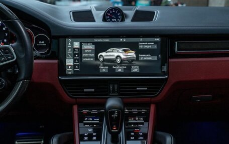 Porsche Cayenne III, 2021 год, 12 000 000 рублей, 8 фотография