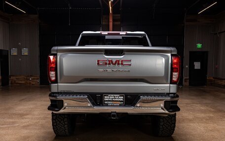 GMC Sierra, 2024 год, 9 882 389 рублей, 6 фотография