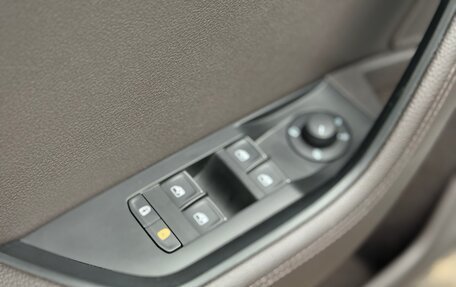 Skoda Superb III рестайлинг, 2019 год, 4 000 000 рублей, 8 фотография