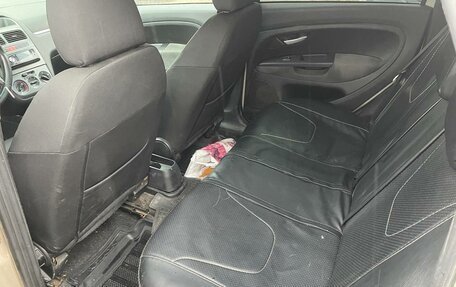 Fiat Linea, 2011 год, 550 000 рублей, 13 фотография