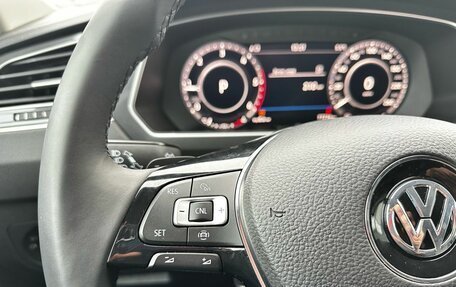 Volkswagen Tiguan II, 2018 год, 2 850 000 рублей, 15 фотография