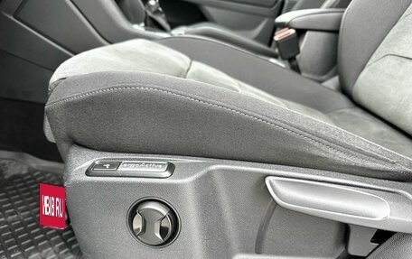 Volkswagen Tiguan II, 2018 год, 2 850 000 рублей, 11 фотография