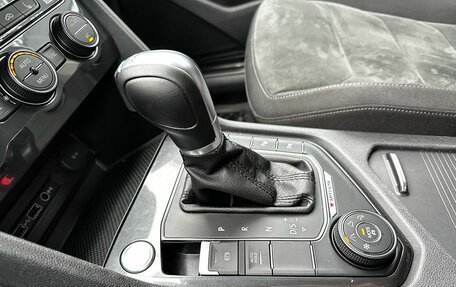 Volkswagen Tiguan II, 2018 год, 2 850 000 рублей, 22 фотография