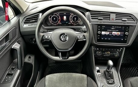Volkswagen Tiguan II, 2018 год, 2 850 000 рублей, 19 фотография