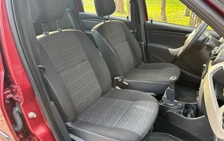 Renault Logan I, 2011 год, 580 000 рублей, 13 фотография