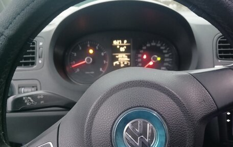 Volkswagen Polo VI (EU Market), 2011 год, 600 000 рублей, 13 фотография