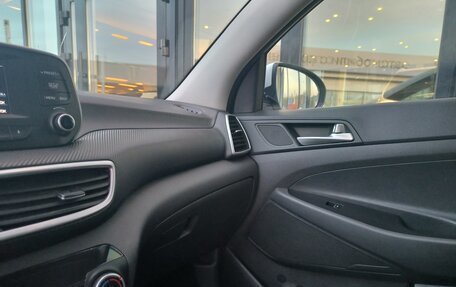 Hyundai Tucson III, 2020 год, 2 290 000 рублей, 17 фотография