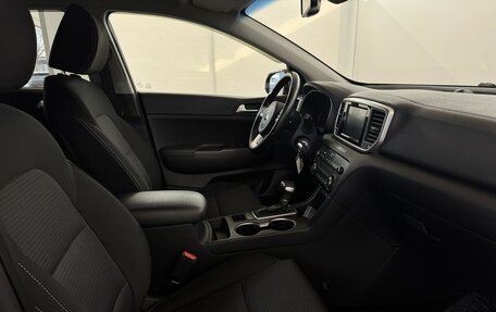 KIA Sportage IV рестайлинг, 2019 год, 2 469 000 рублей, 13 фотография