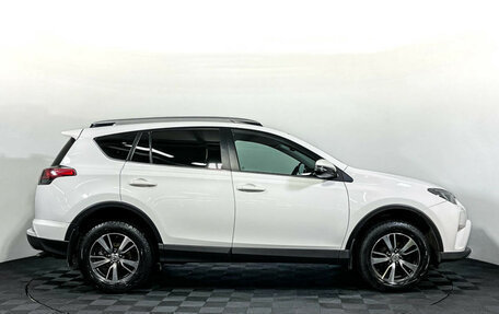 Toyota RAV4, 2018 год, 2 297 000 рублей, 4 фотография