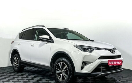 Toyota RAV4, 2018 год, 2 297 000 рублей, 3 фотография