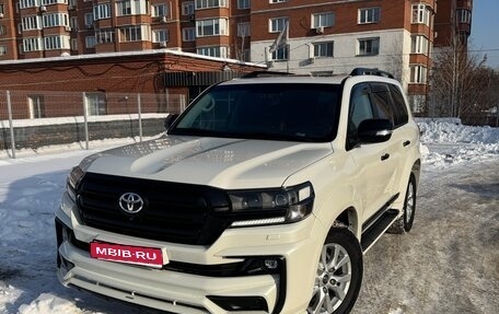 Toyota Land Cruiser 200, 2016 год, 6 500 000 рублей, 1 фотография