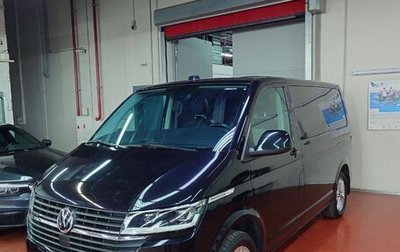 Volkswagen Multivan T6 рестайлинг, 2022 год, 8 499 000 рублей, 1 фотография