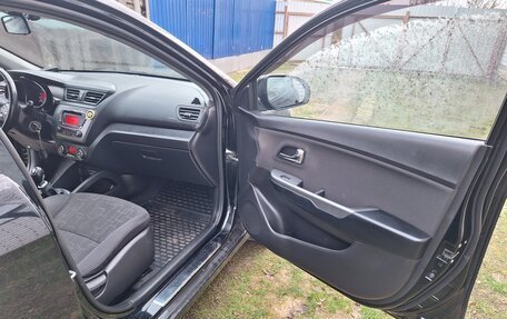 KIA Rio III рестайлинг, 2013 год, 870 000 рублей, 11 фотография