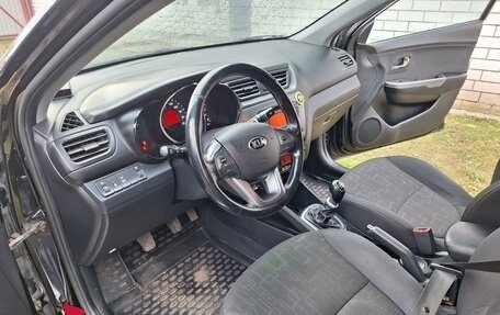 KIA Rio III рестайлинг, 2013 год, 870 000 рублей, 13 фотография