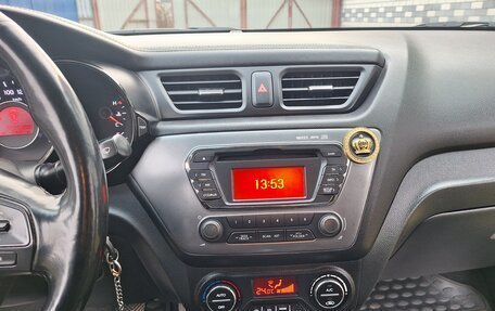 KIA Rio III рестайлинг, 2013 год, 870 000 рублей, 16 фотография