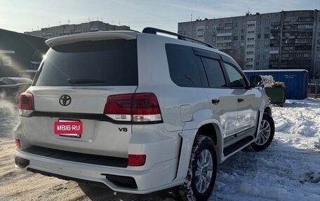Toyota Land Cruiser 200, 2016 год, 6 500 000 рублей, 7 фотография