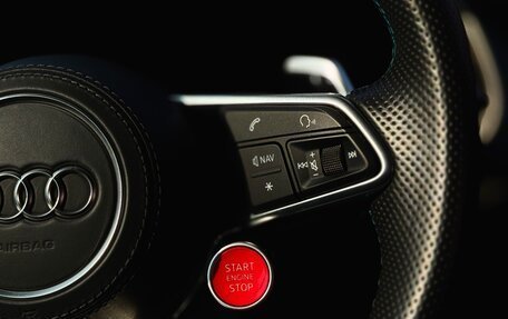 Audi R8, 2016 год, 16 000 000 рублей, 13 фотография