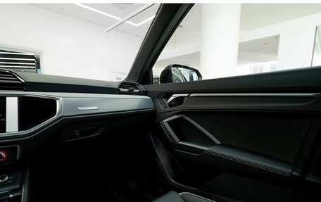 Audi Q3, 2025 год, 5 885 480 рублей, 11 фотография