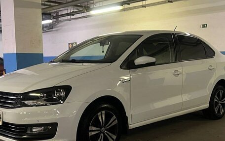 Volkswagen Polo VI (EU Market), 2018 год, 1 050 000 рублей, 1 фотография
