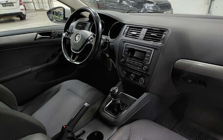 Volkswagen Jetta VI, 2016 год, 1 100 000 рублей, 15 фотография