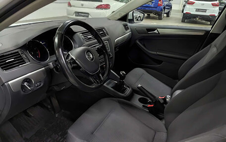 Volkswagen Jetta VI, 2016 год, 1 100 000 рублей, 20 фотография