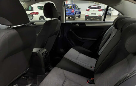 Volkswagen Jetta VI, 2016 год, 1 100 000 рублей, 16 фотография