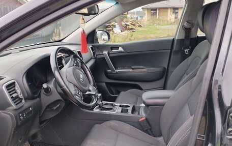 KIA Sportage IV рестайлинг, 2017 год, 2 000 000 рублей, 4 фотография