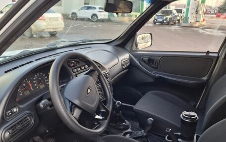 Chevrolet Niva I рестайлинг, 2015 год, 425 000 рублей, 6 фотография