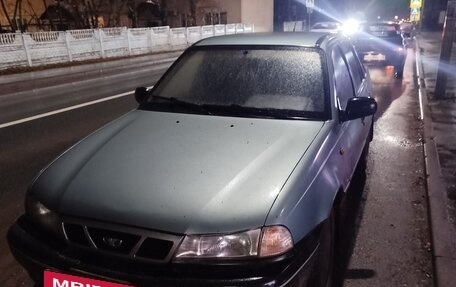 Daewoo Nexia I рестайлинг, 2008 год, 100 000 рублей, 1 фотография