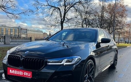 BMW 5 серия, 2019 год, 3 900 000 рублей, 2 фотография