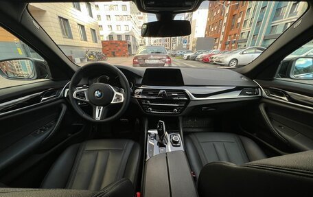 BMW 5 серия, 2019 год, 3 900 000 рублей, 12 фотография