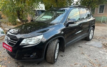 Volkswagen Tiguan I, 2008 год, 950 000 рублей, 2 фотография