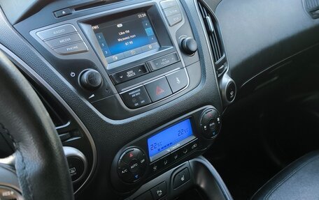 Hyundai ix35 I рестайлинг, 2013 год, 1 400 000 рублей, 14 фотография