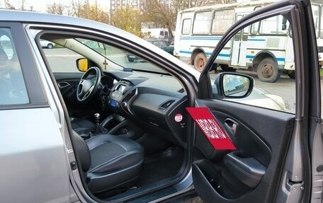 Hyundai ix35 I рестайлинг, 2013 год, 1 400 000 рублей, 20 фотография