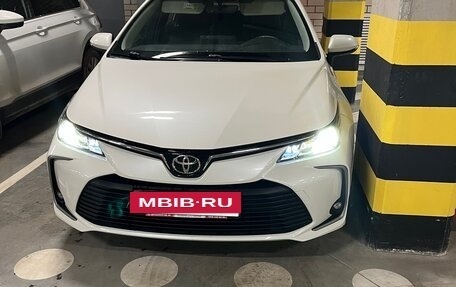 Toyota Corolla, 2020 год, 2 300 000 рублей, 2 фотография