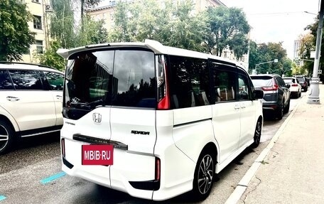 Honda Stepwgn IV, 2019 год, 2 330 000 рублей, 3 фотография