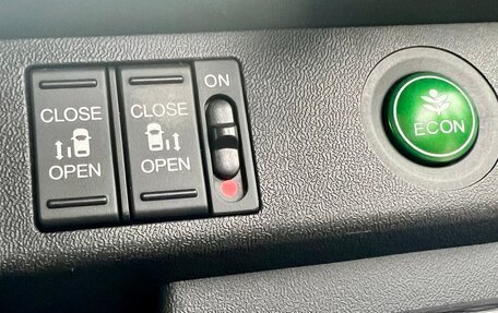 Honda Stepwgn IV, 2019 год, 2 330 000 рублей, 30 фотография