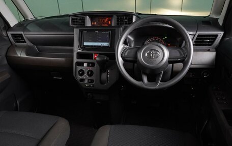 Toyota Roomy I, 2021 год, 1 189 000 рублей, 6 фотография