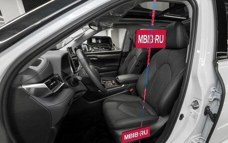 Toyota Highlander, 2025 год, 6 130 000 рублей, 9 фотография