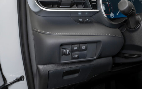 Toyota Highlander, 2025 год, 6 130 000 рублей, 23 фотография