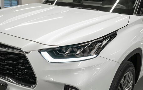 Toyota Highlander, 2025 год, 6 130 000 рублей, 28 фотография