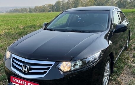 Honda Accord VIII рестайлинг, 2012 год, 1 480 000 рублей, 1 фотография