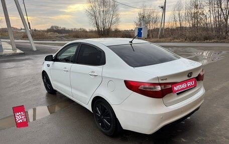 KIA Rio III рестайлинг, 2013 год, 650 000 рублей, 3 фотография