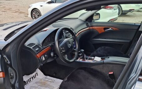 Mercedes-Benz E-Класс, 2007 год, 850 000 рублей, 6 фотография