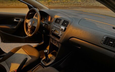 Volkswagen Polo VI (EU Market), 2011 год, 590 000 рублей, 8 фотография