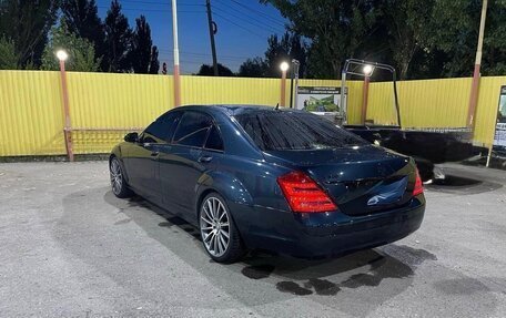 Mercedes-Benz S-Класс, 2006 год, 1 200 000 рублей, 3 фотография