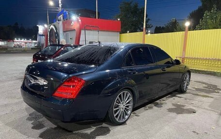 Mercedes-Benz S-Класс, 2006 год, 1 200 000 рублей, 2 фотография